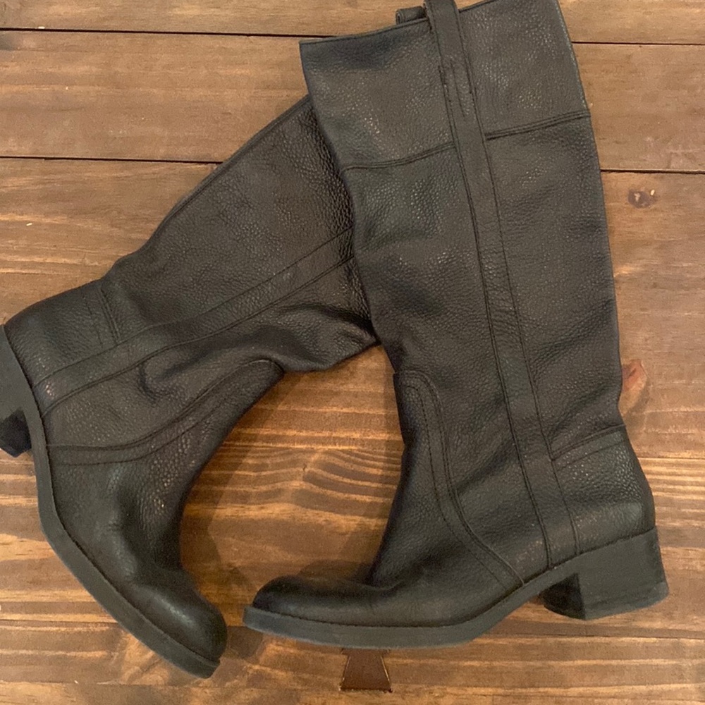 Tall black genuine black leather boot